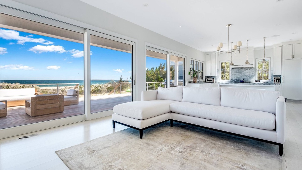 East Hampton House | East Hampton, NY on the Water, Private Beach