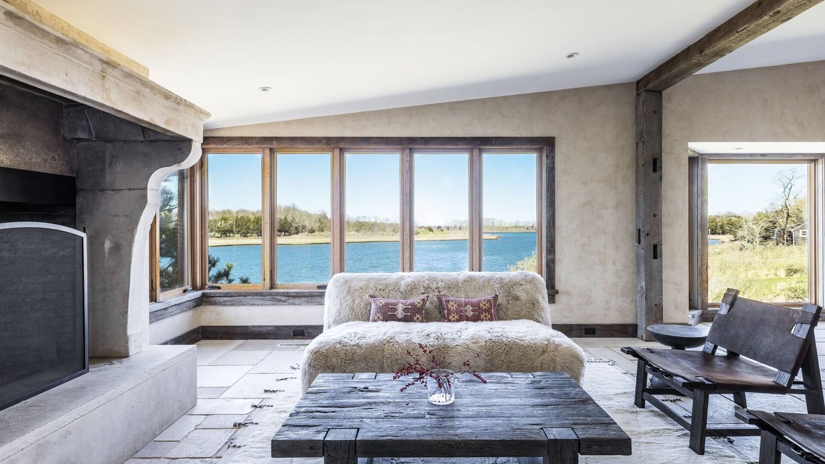 Springs House | East Hampton Waterfront