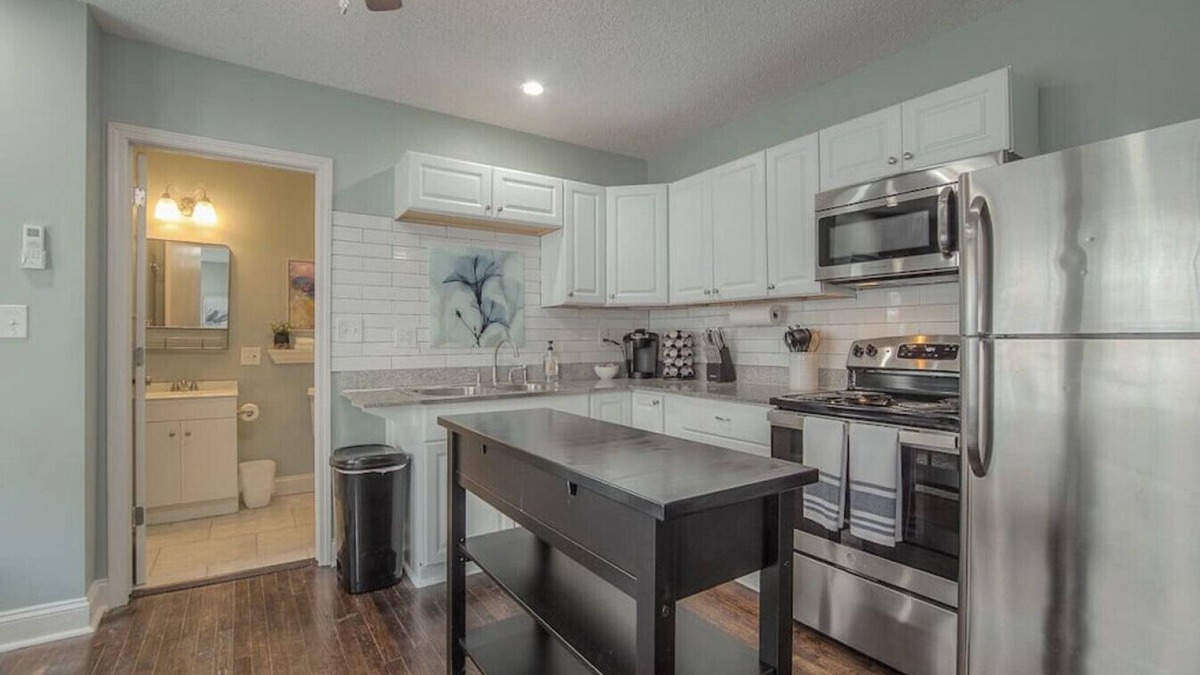 Southmoreland Apartment | East PLAZA Studio