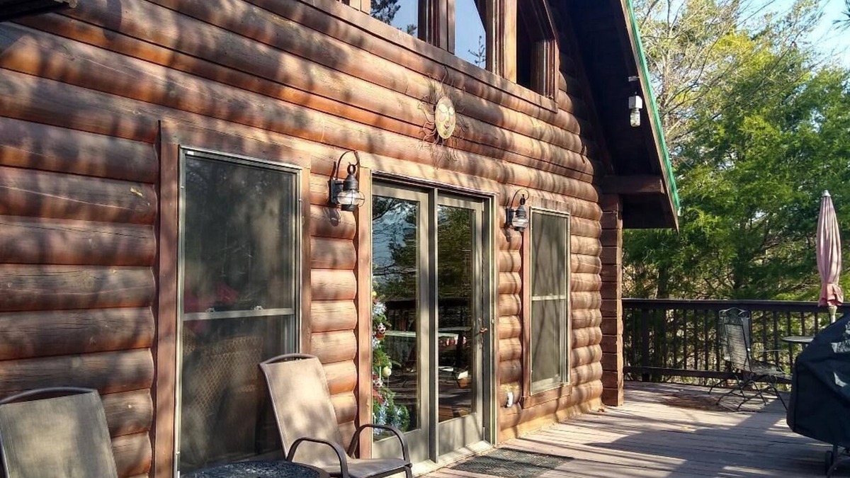 Etowah Cabin | East Tennessee Mountain Life (Best Kept Secret)