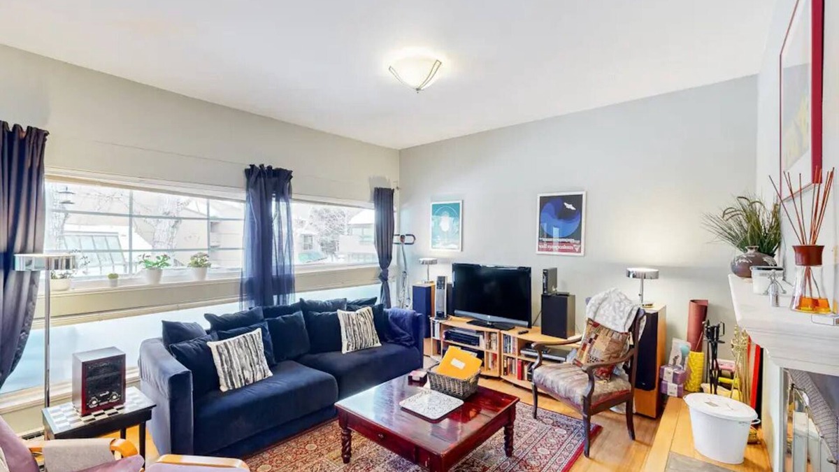Vail Condo | East Vail 2 BD 2 BA Condo, hot tub, on Free Bus line