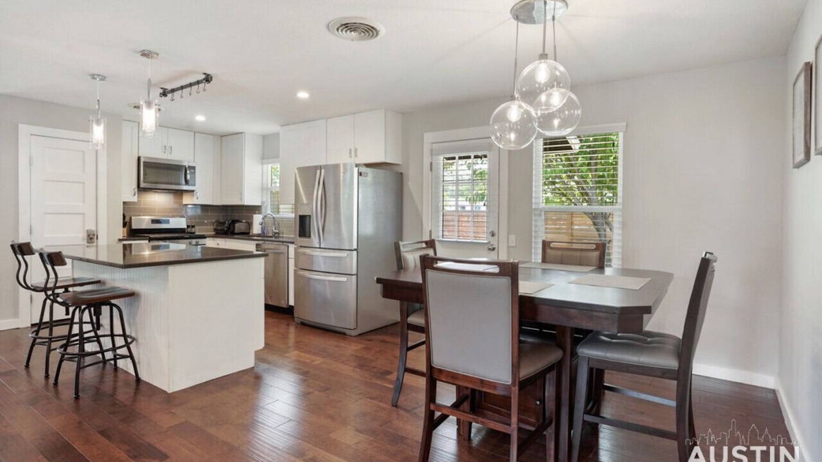 Highland Apartment | Eastcrest Dr xxxxxxx