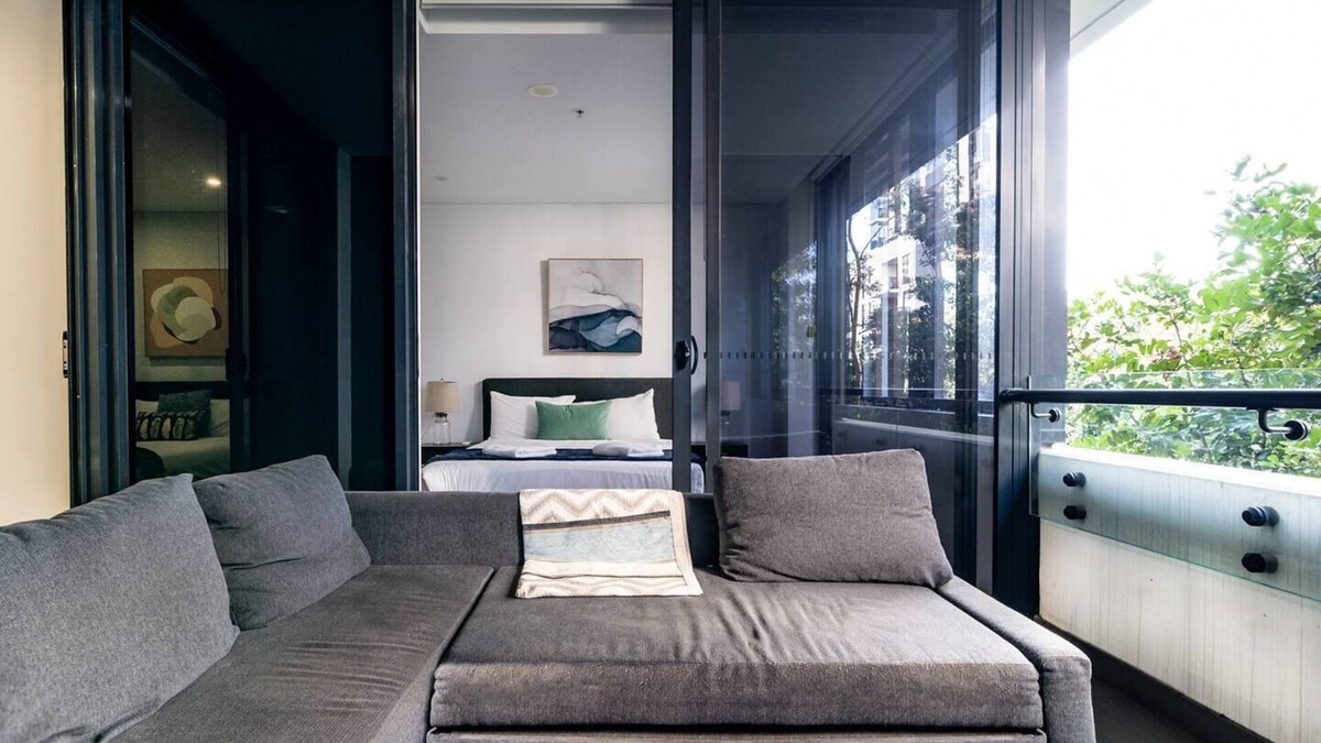 Eastgardens Apartment | Eastgardens Splendour Two storey Style with Pool