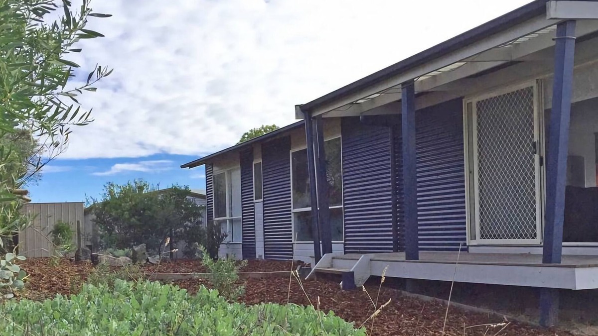 Venus Bay House | Eastgarth - beautifully presented light filled house