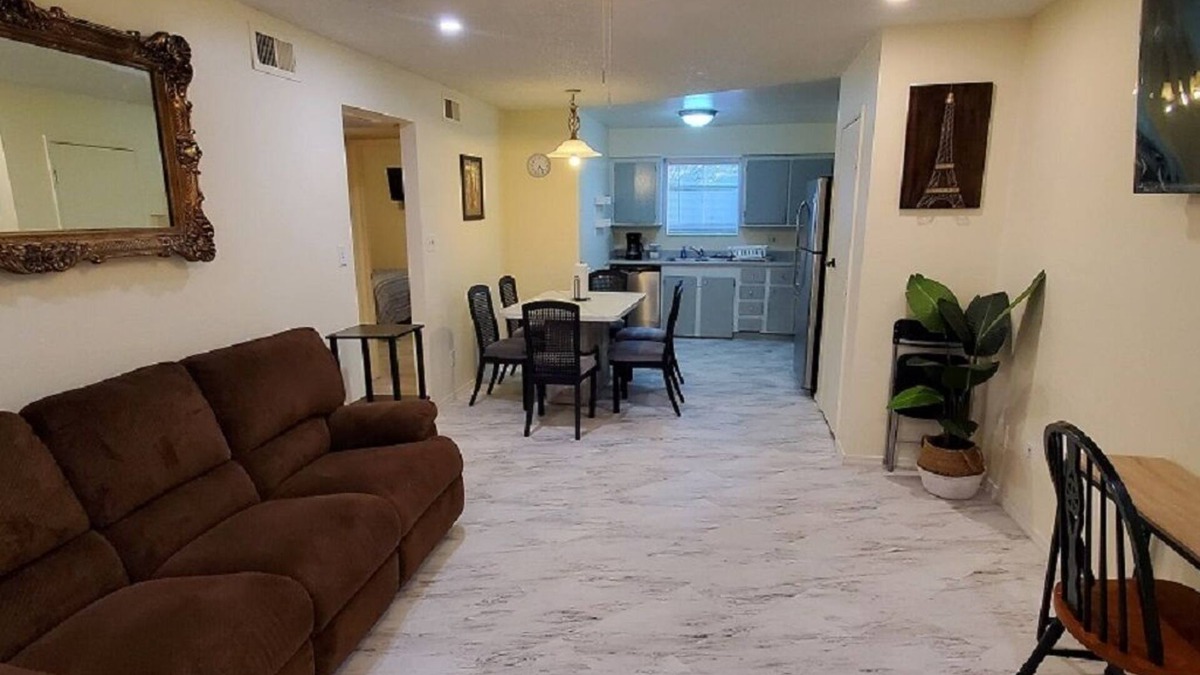 North Center Revitalization Association Apartment | Easy Access to the Tri Cities!