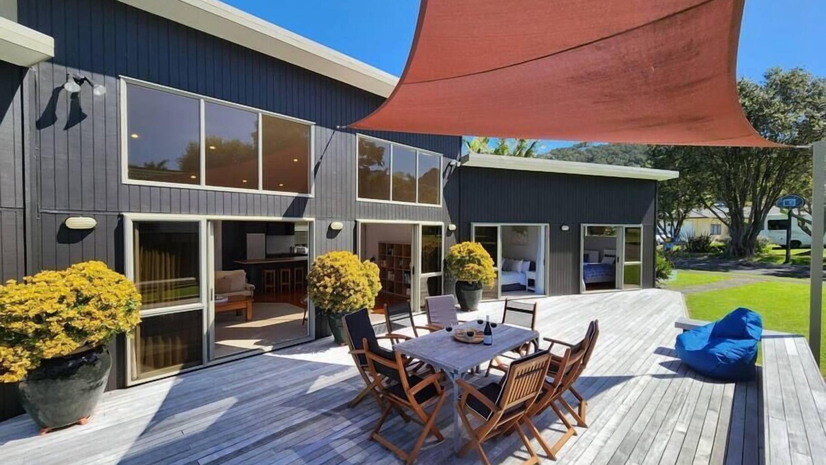 Hahei House | Easy Days Hahei on Cathedral Court, Easy Days Hahei on Cathedral Court