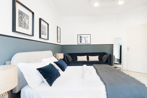 San Babila Apartment | Easylife - Elegante e rifinito appartamento vista Duomo in Piazza San Babila
