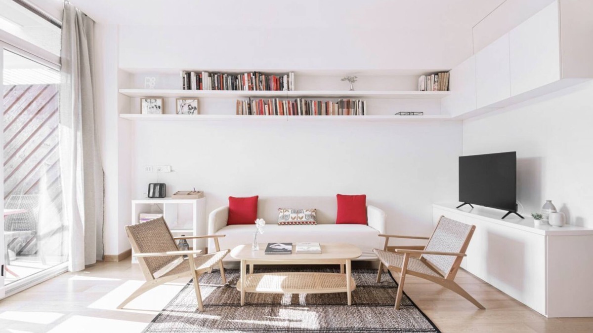 San Vittore Apartment | Easylife-Three-room flat in S Agostino and terrace