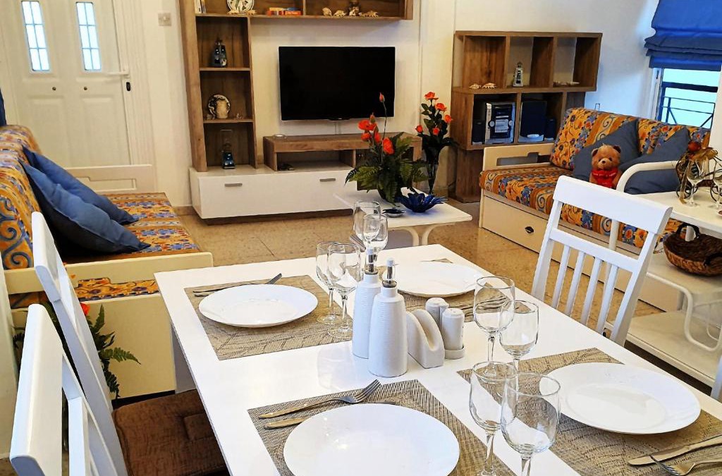 Oroklini Apartment | EasyStay Two Bedroom Apartment
