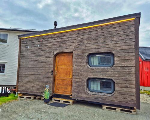 Sommarøy Hotel | Eazy-Bed Norway's Smallest Hotel