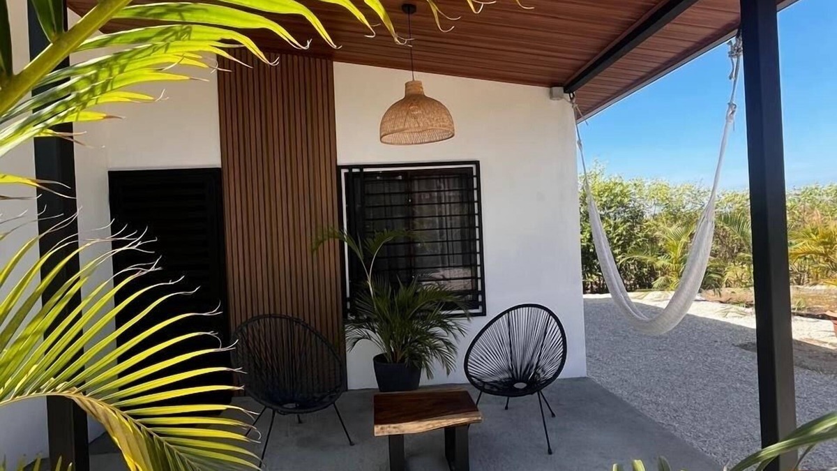 Junquillal Apartment | EBK Surf apartment Renovated, 300 m from the beach