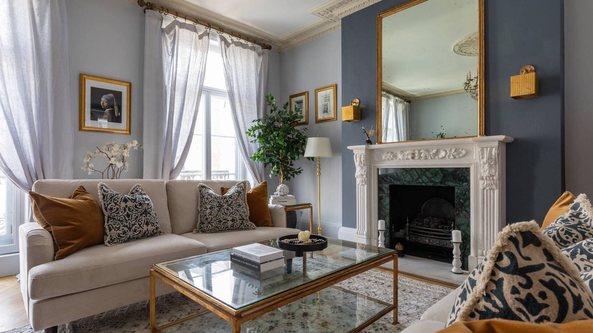 Belgravia Apartment | Eccleston Street III by onefinestay