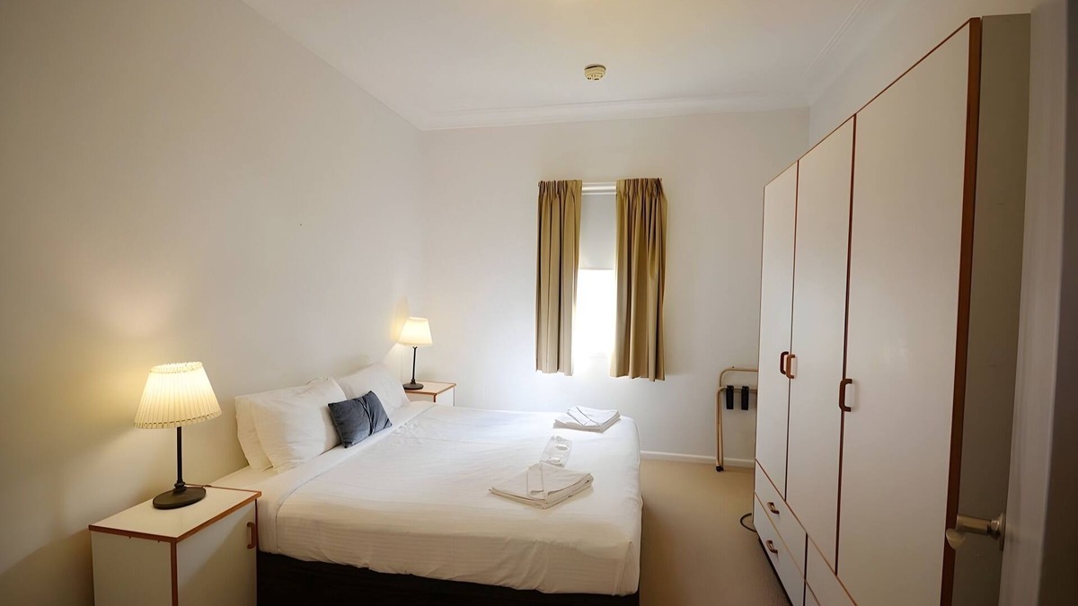 Katoomba Villa | Echo Point Village - 2 Bedroom Villa - King