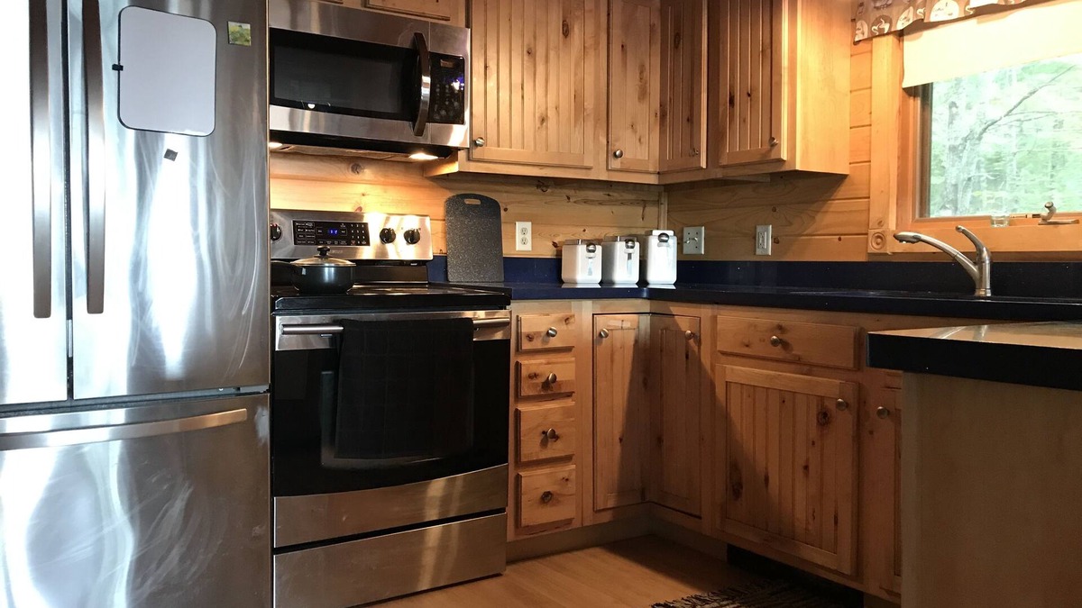 Ray House | Echo Retreat Lake Kabetogama