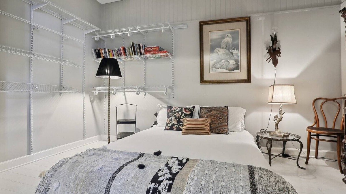 Mid City South House | Eclectic 2 Bedroom Home