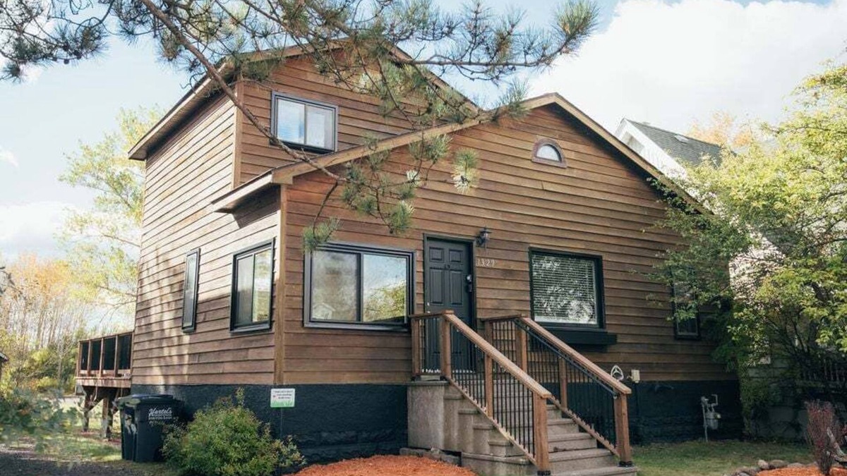 St. Louis County House | Eclectic Escape | Near Canal Park & Beach Access