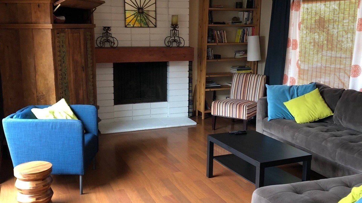 Old Towne House | Eclectic Private Home With Backyard Sanctuary And Pool In Seal Beach