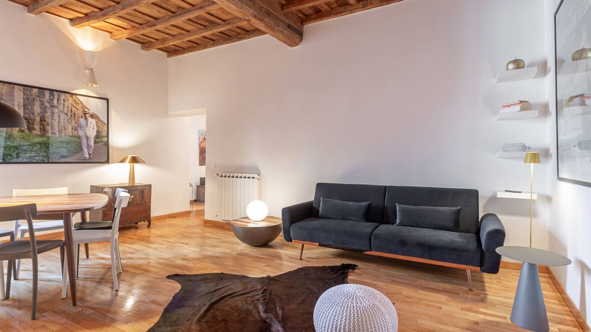 Rione VI Parione Apartment | Eclectica Living 2 BDR Apartment