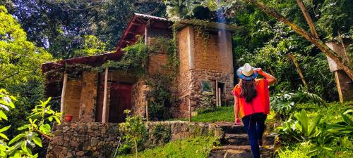 San Juan La Laguna Hotel | Eco-Hotel Mayachik