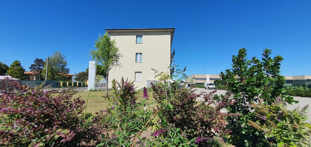 Voghera Apartment | Eco Rooms & Apartments
