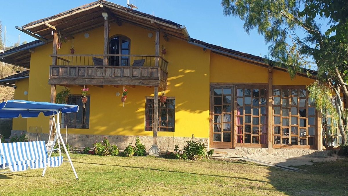 Cajamarca Cottage | Ecolodge and Retreat "Casa de Colibri