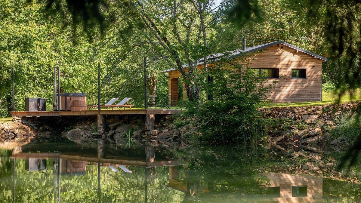 Angoisse Ski Chalet | Ecolodge du petit étang