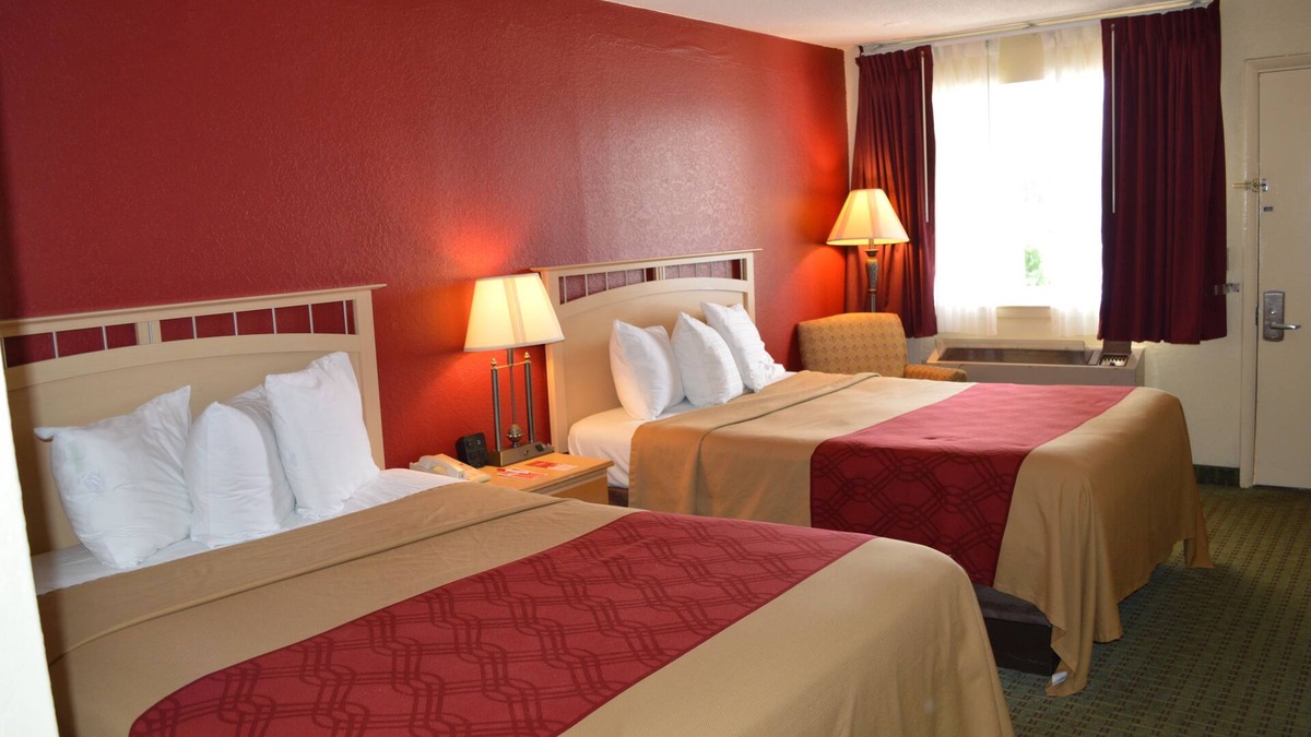 Christiansburg Hotel | Econo Lodge Christiansburg-Blacksburg I-81