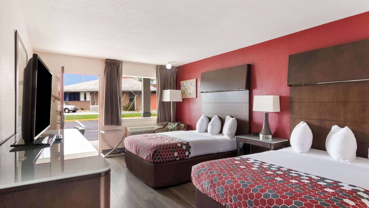 Washington Hotel | Econo Lodge North