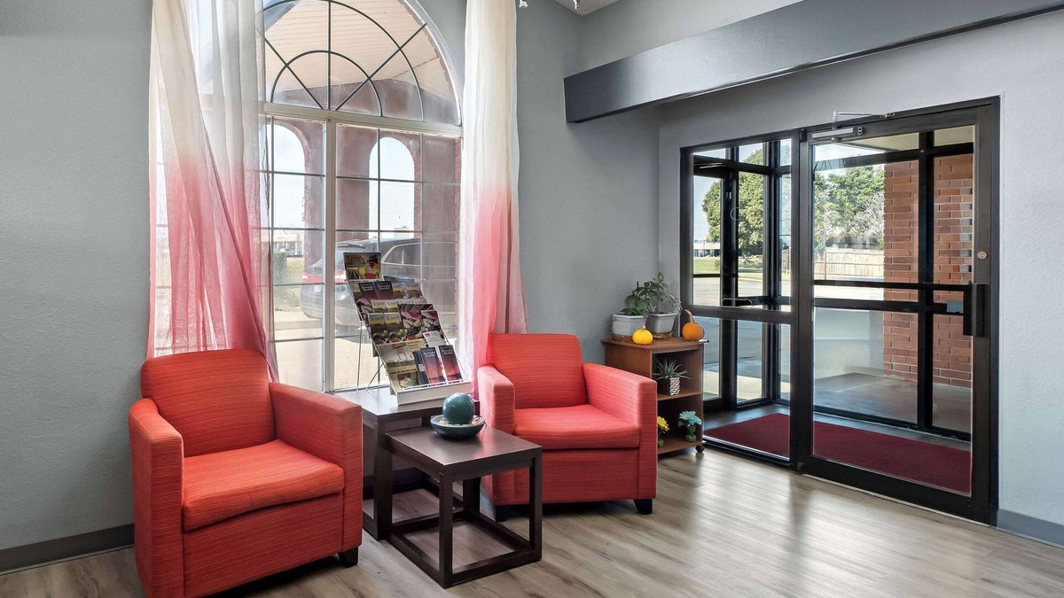 Kennett Hotel | Econo Lodge