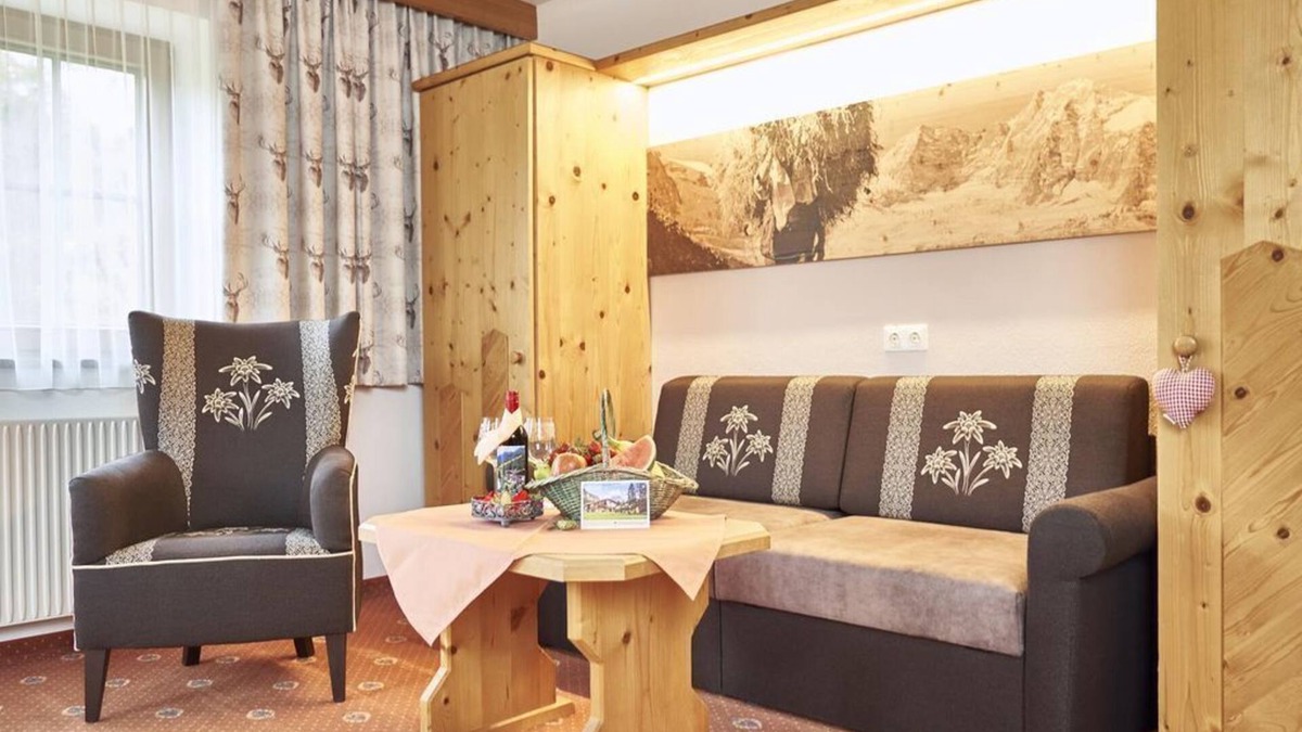 Leutasch Apartment | Edelweiss - 1 bedroom, shower, toilet, south - Ferienhaus Kirchplatzl