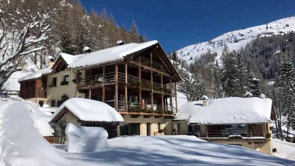 Livinallongo del Col di Lana Ski Chalet | Edelweiss - Dolomiti Luxury Chalet
