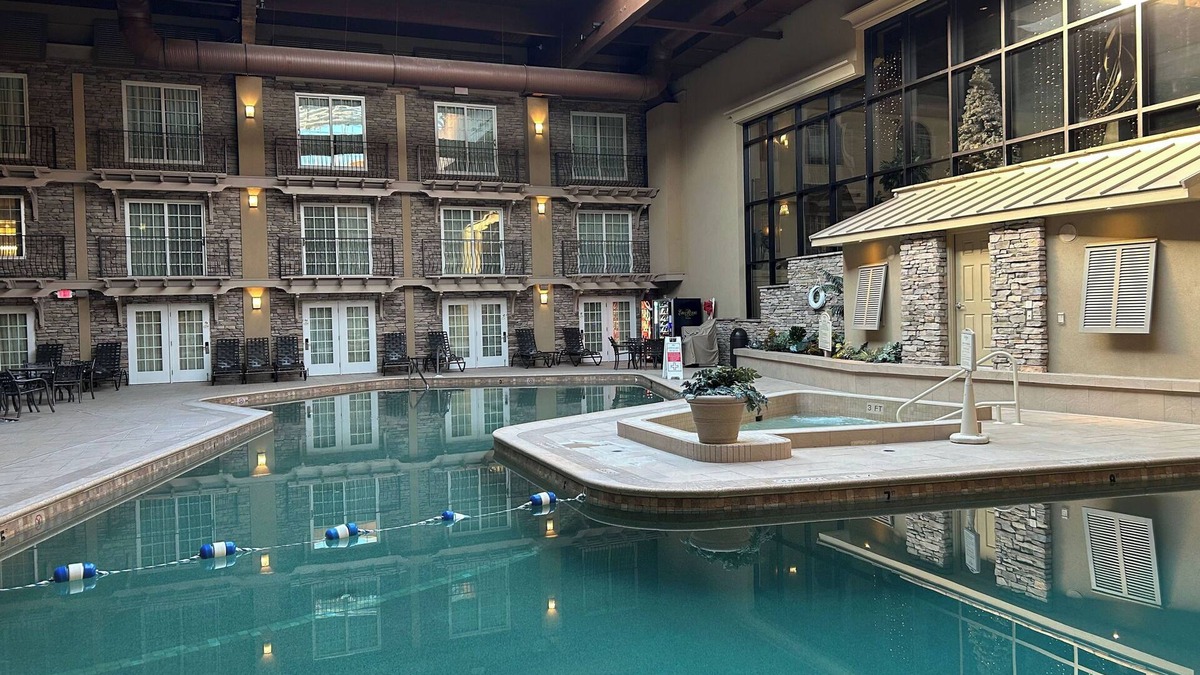 Lancaster Hotel | Eden Resort and Suites, BW Premier Collection