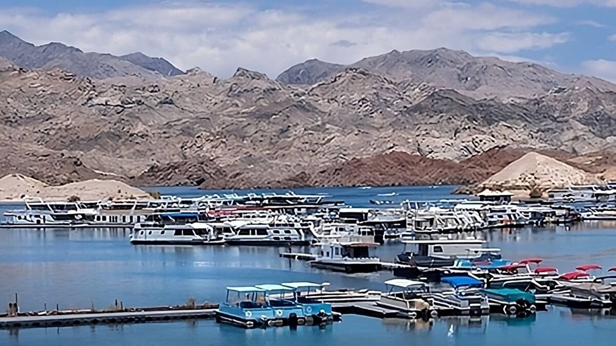 Laughlin Hotel | Edgewater Casino Resort, 4 x Sedona Pool View Queen Non Smoking Room