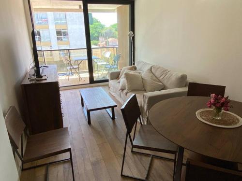 Cantegril Apartment | Edificio nuevo frente al mar