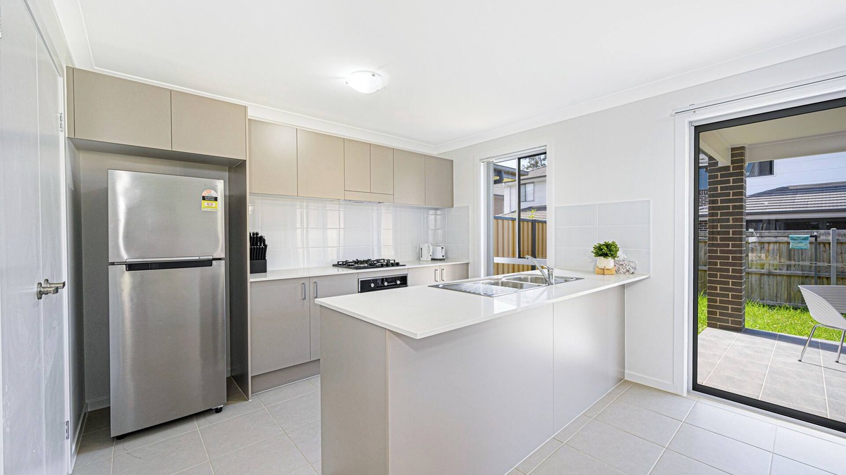 Edmondson Park House | Edmondson Park Modern 4 Br House Parking