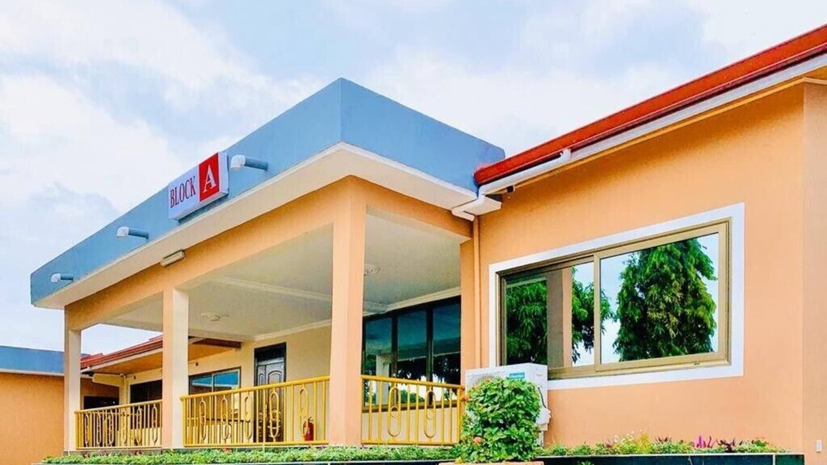 Teshie House | Edwin, A lovely One bedroom apartment with parking