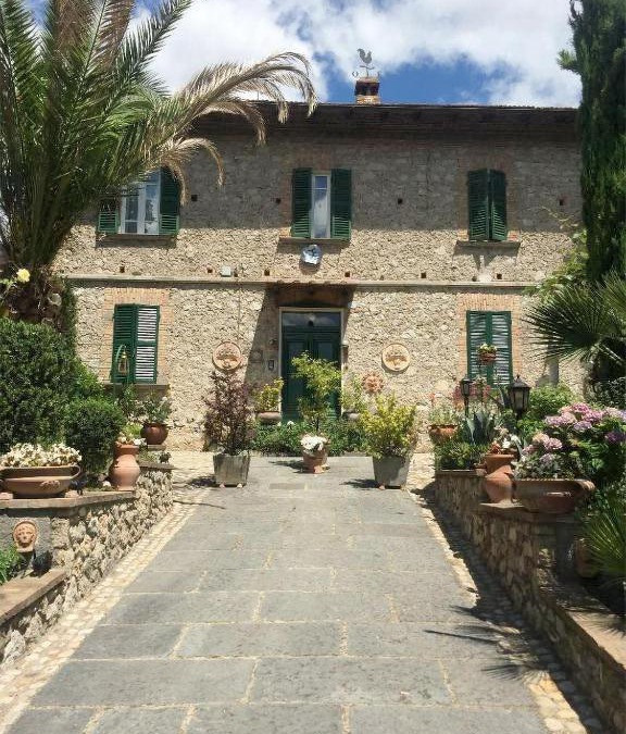 Castiglione in Teverina Apartment | Edy House