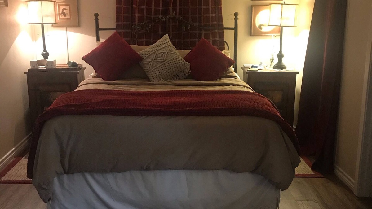 Lufkin Apartment | Efficiency Apt. Located In Pineywoods Of East Texas. Private Apt/Inlaws Quarters