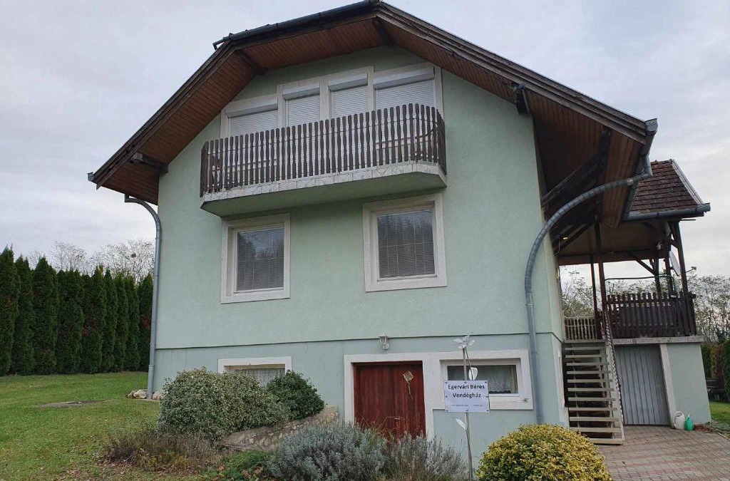 Egervar House | Egervári Béres Vendégház- Középső apartman