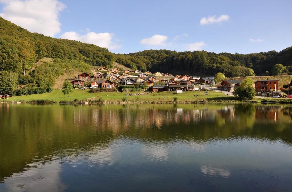 Rieden House | Eifel & See - Ferienhäuser am Waldsee Rieden/Eifel