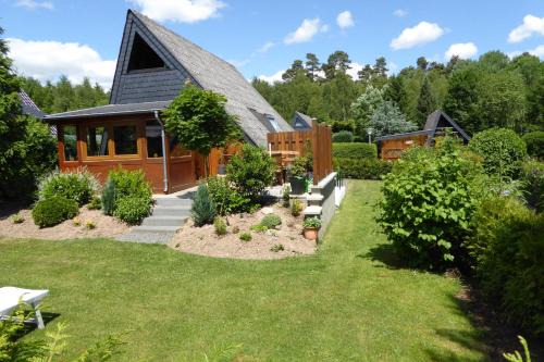 Blankenheim House | Eifelwaldhäuschen Grosstyp mit Wintergarten und Waschkeller Haustiere ok