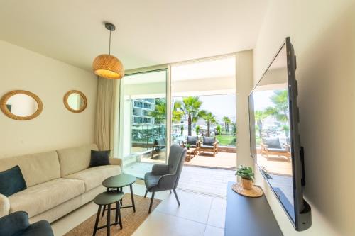 Eilat Apartment | Eilat42 Lido Vacation-Amazing pool