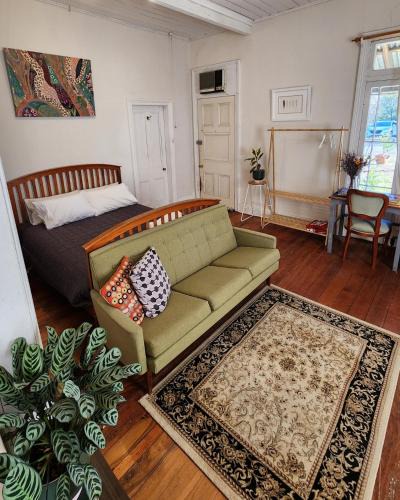 Lawson Bed & Breakfast | Eileen's Cottage