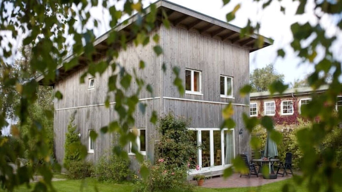 Steinberghaff House | Ein Haus mit Garten am Meer