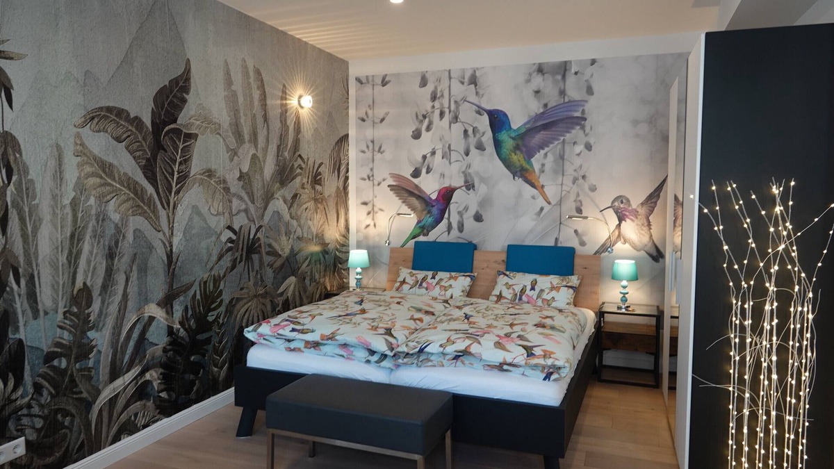 Coburg Apartment | Eine Zentral Gelegene Suite im Erdgeschoss mit Einem Außergewöhnlichen Ambiente