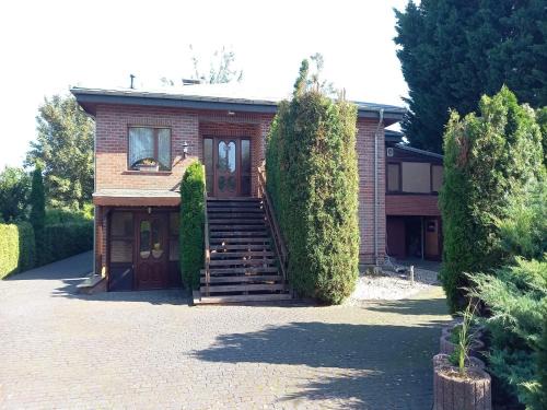 Stassfurt Apartment | Einladende Ferienwohnung im malerischen Staßfurt