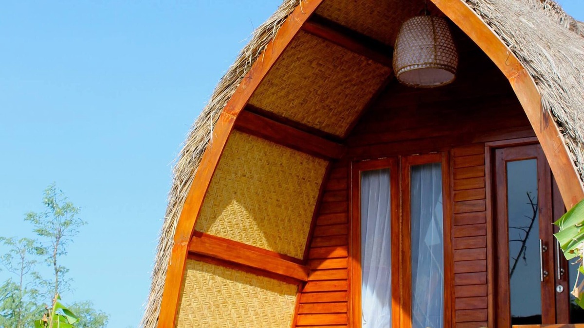 Jerowaru Hotel | Ekas Breaks Resort