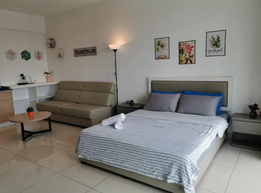 Bangi Sentral Apartment | Eko Studio@EVO SOHO BANGI with NETFLIX & WIFI