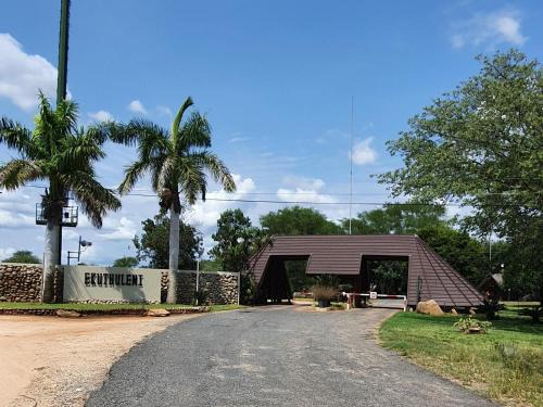 Maruleng Apartment | Ekuthuleni River Front Chalets Hoedspruit