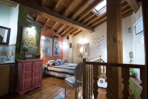 Umbrias House | El Balconcillo-Los Sitios de Aravalle
